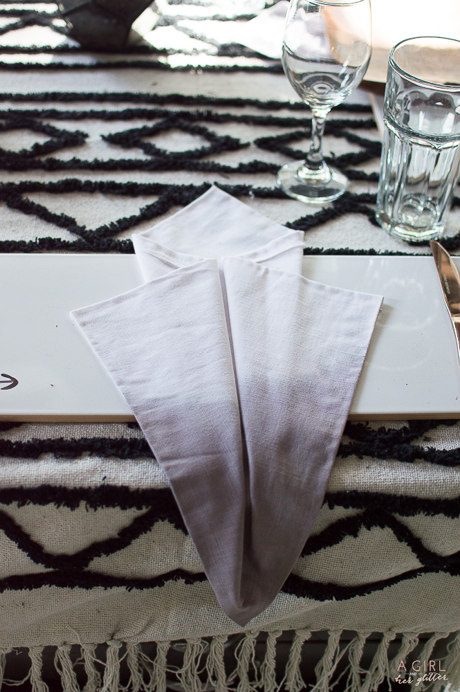 making ombre napkins